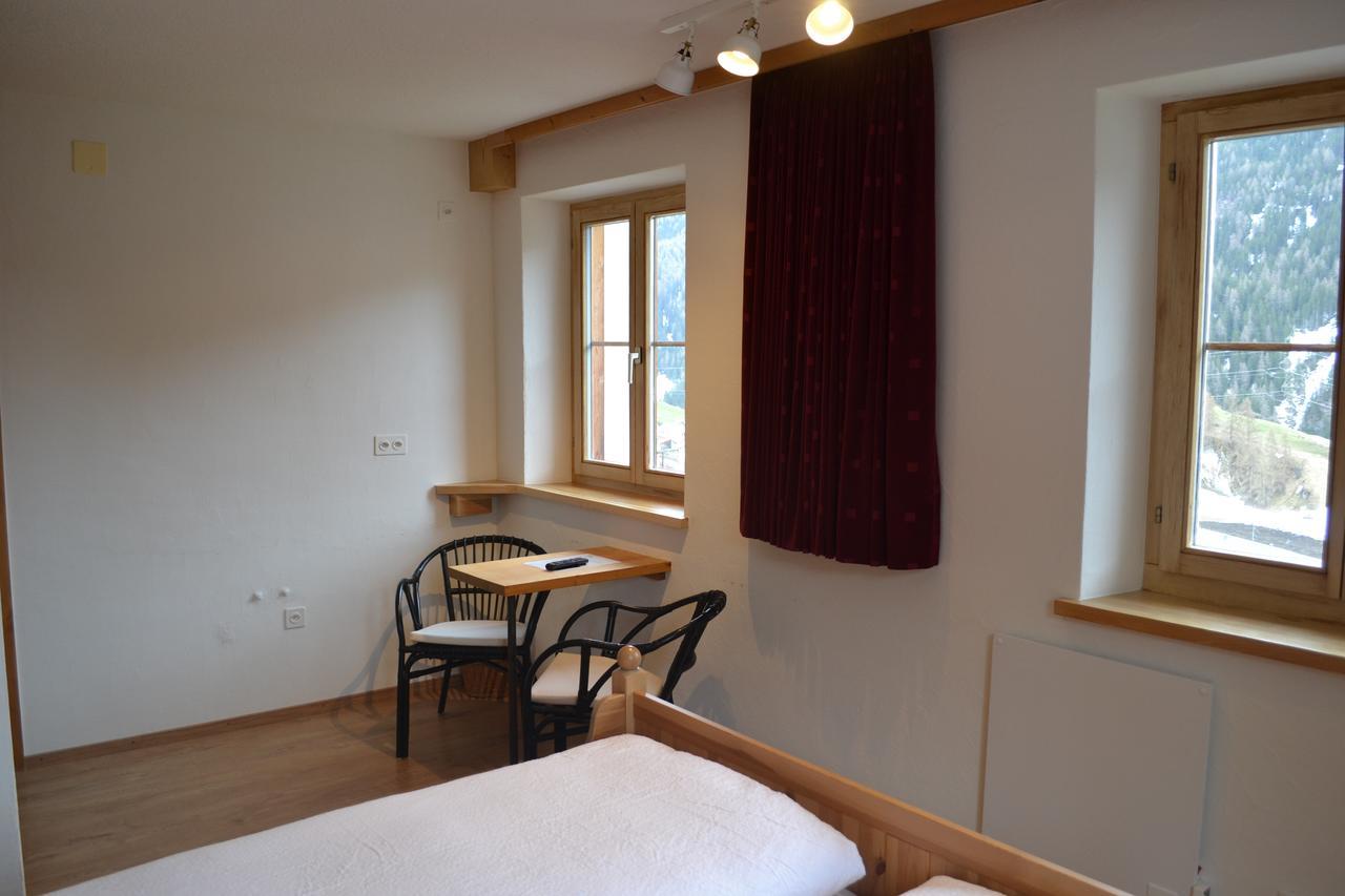 B&B Chasa Arfusch Ardez Kültér fotó